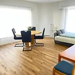A&s - - * Ostende